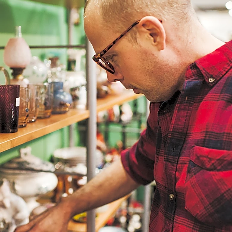 What Happens To Unsold Items At The Thrift Store?