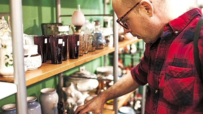The Rare, Mod Pyrex Pattern Collectors Dream Of Finding At Thrift Stores