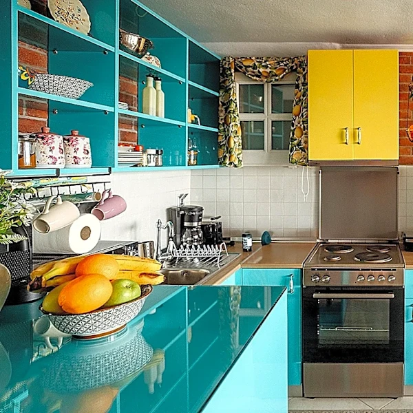 The Bold '70s Kitchen Color We're Dying To Have A Comeback