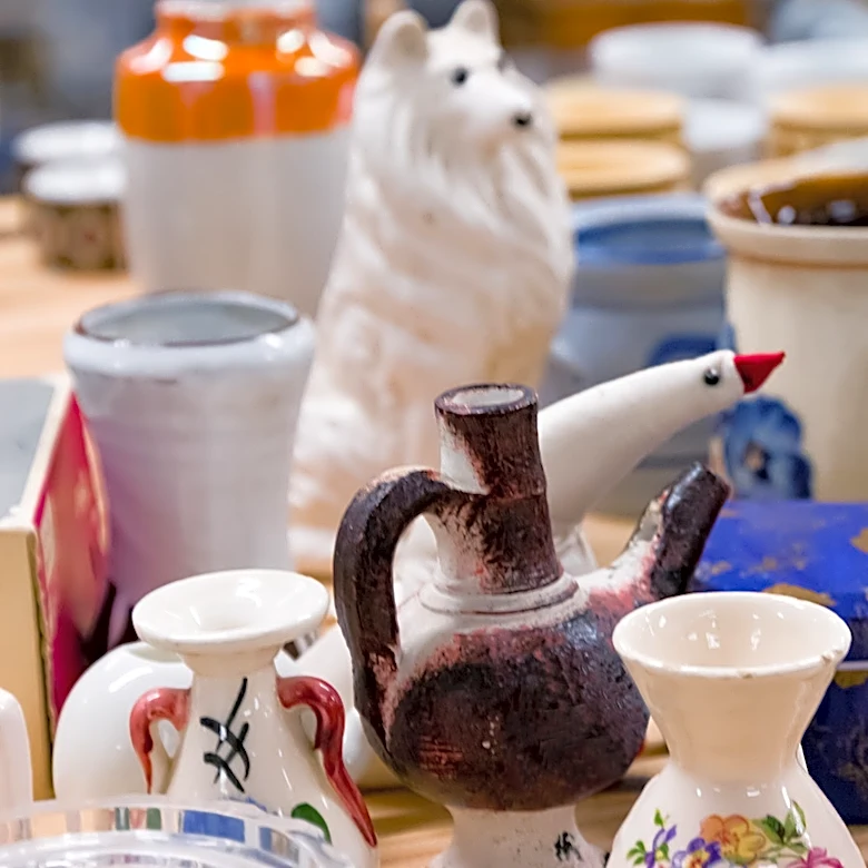 Everyone Owned It In The '80s — Now It's The Stunning Table Decor To Buy Secondhand