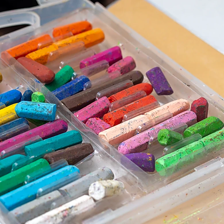 Use Old Crayons To Transform Plain Glass Jars Into Bright, Cheery Lanterns