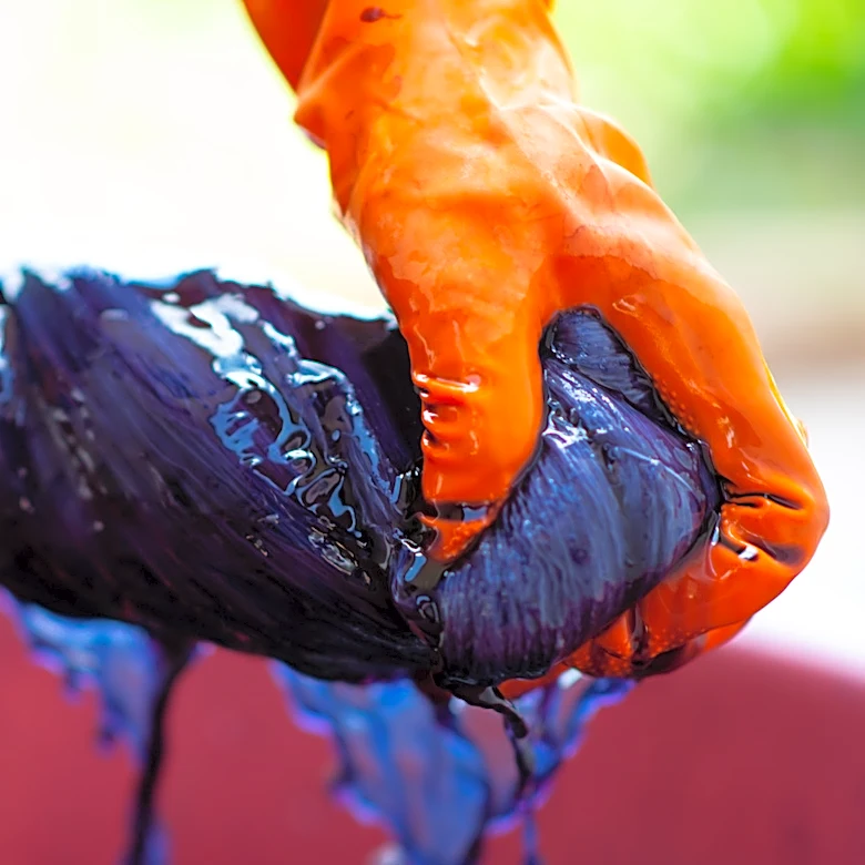Skip Fabric Dye: The Common Household Waste You Can Use On Your Clothes