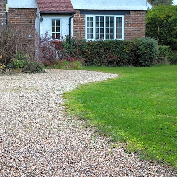 No More Sloppy Gravel Driveways: The Lowe's Find That Reduces Mess And Saves Time
