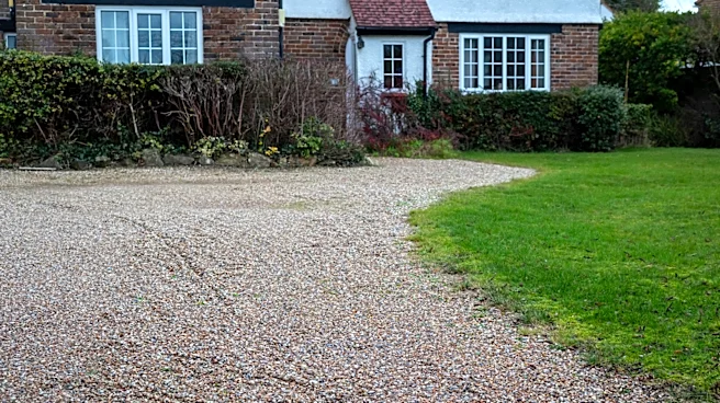 No More Sloppy Gravel Driveways: The Lowe's Find That Reduces Mess And Saves Time