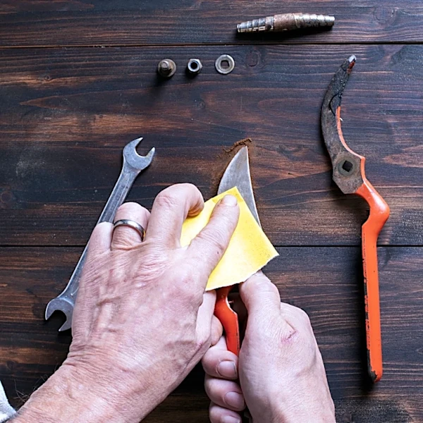Mistakes Everyone Makes When Cleaning & Maintaining Tools