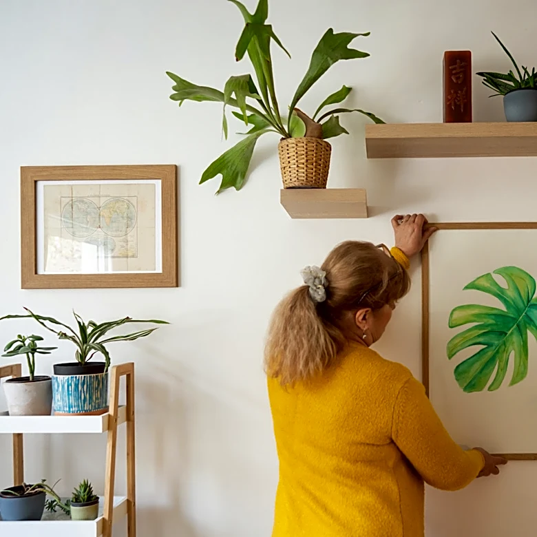 Turn Simple Drop Cloth Into An Earthy Must-Have For Collage Walls