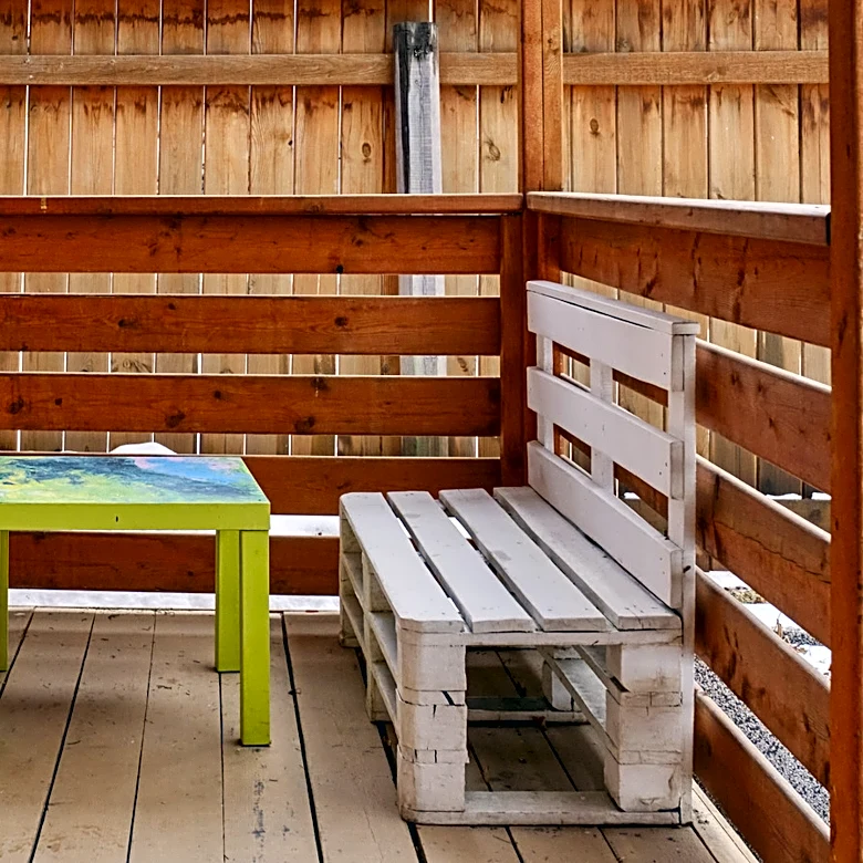 The Unexpected Place You Can Get Free Wood Pallets