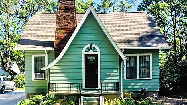 Here's What A Catslide Roof Actually Is (And What They're Good For)