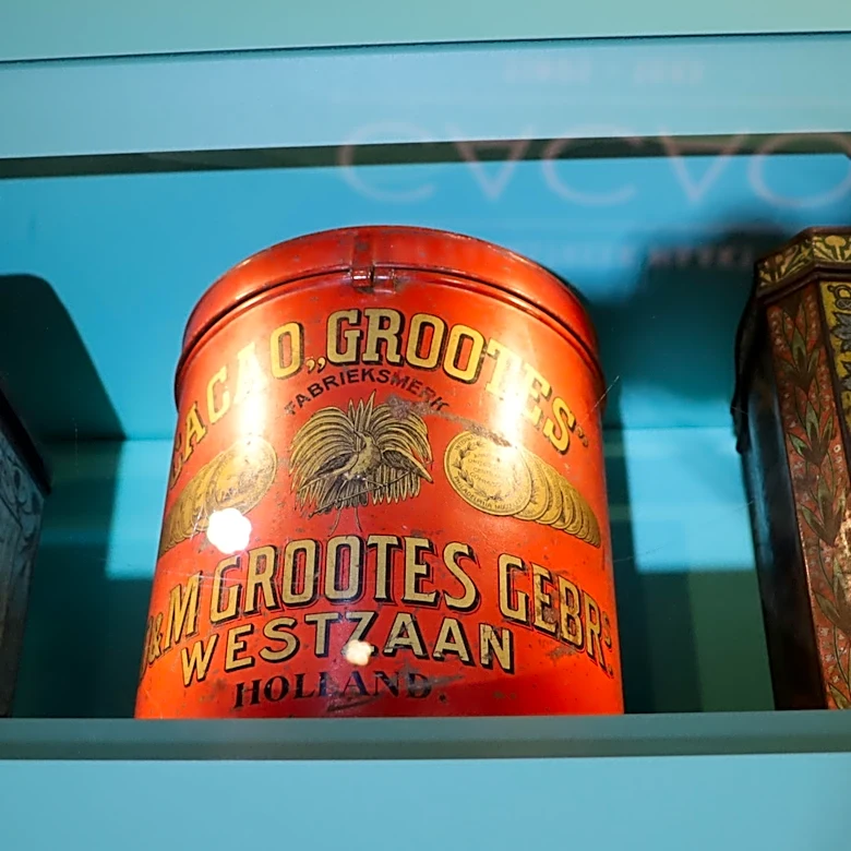 Ditch Plastic Bins: 14 Thrift Store Finds That Tackle Clutter
