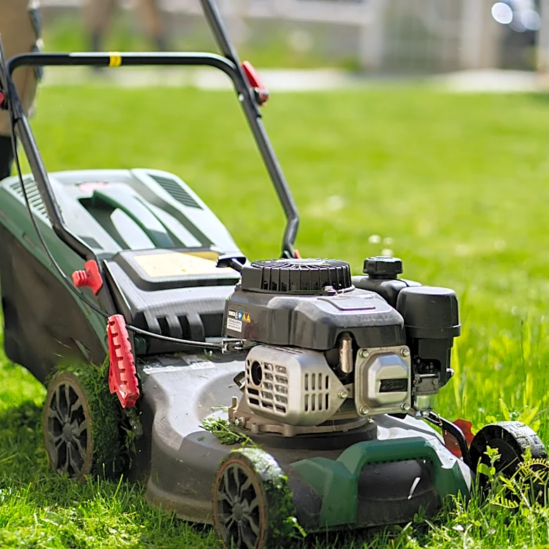 Sharpen Your Lawn Mower Blades (And So Much More) With A Durable 3-Piece Set From Amazon