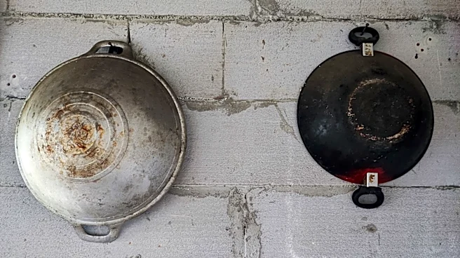 No More Messy Counters: Upcycle An Old Frying Pan Into Stylish Storage With A DIY