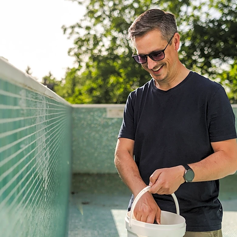 Use This Bathroom Staple To Descale Your Pool Without Harsh Chemicals
