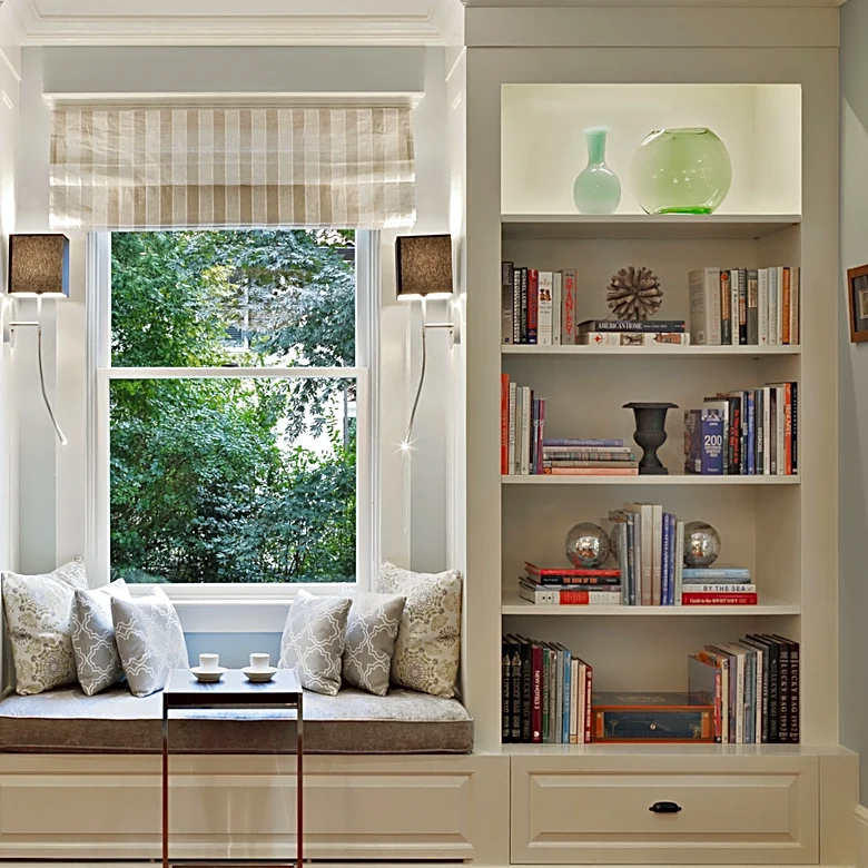 Goodbye Boring Display Shelves: The Vintage Living Room Trend That You'll Want In 2026