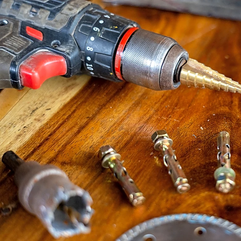 Sharpen Drill Bits In A Pinch Without Power Tools Or Grinders