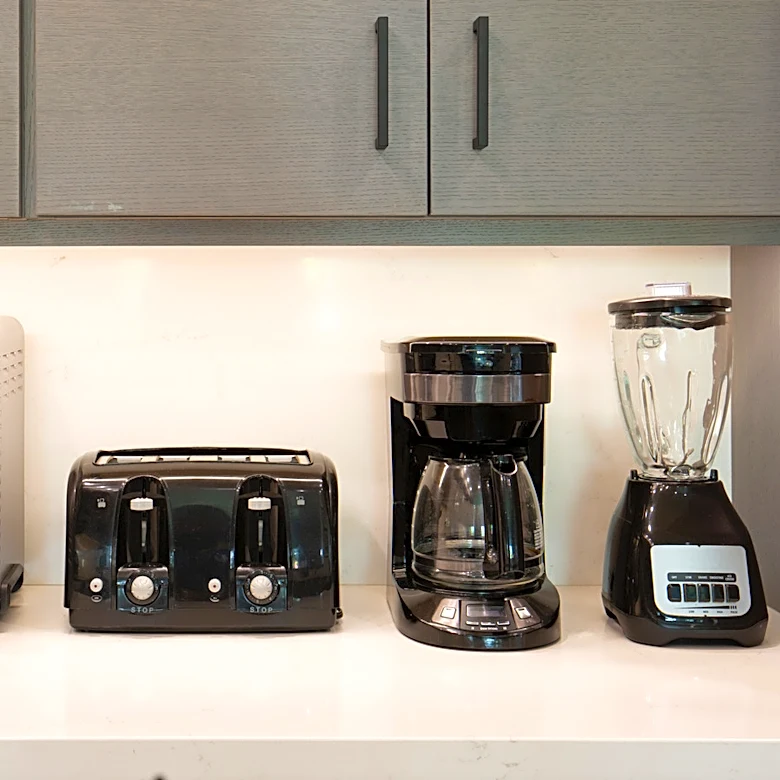 15 Kitchen Appliances You No Longer Need In 2026