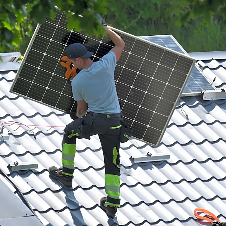 Do Solar Panels Work In The Shade?