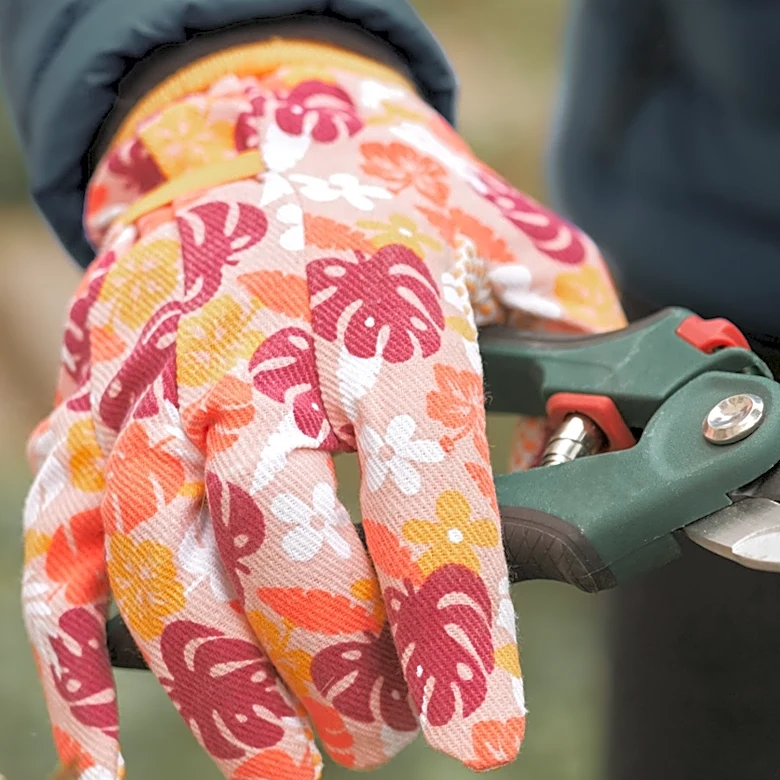 Easily Sharpen Your Garden Shears With A Compact Find From Amazon