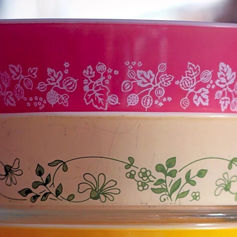 This Cheerful CorningWare Pattern From The '70s Is A Thrift Store Gold Mine For Collectors