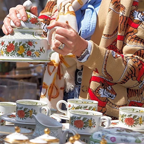The Discontinued Lenox Pattern From The '40s That Collectors Dream Of Finding Secondhand