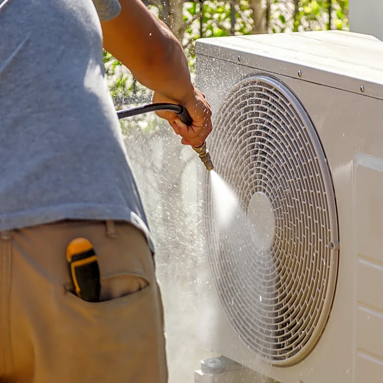 12 Air Conditioner Cleaning Dos & Don'ts You Need To Know This Summer