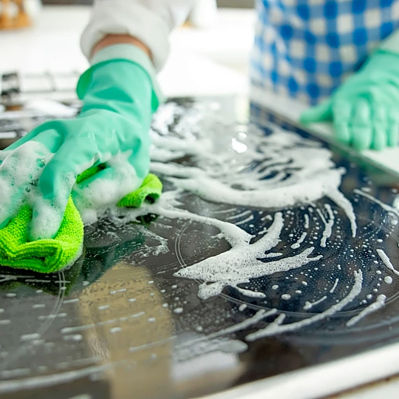 11 Glass Stovetop Cleaning Dos And Don'ts You Need To Know Before Your Next Kitchen Cleanup