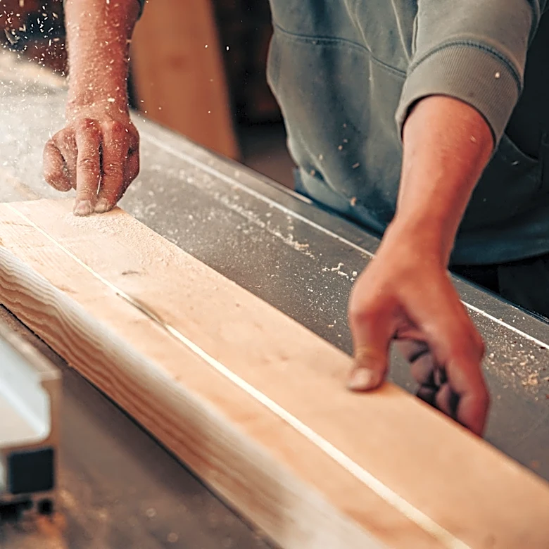 Turn Unused Lumber Into A Cheaper DIY Birdbath