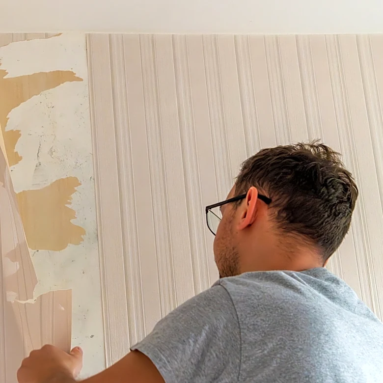 Easily Remove Wallpaper Without Chemicals With A Powerful Amazon Find