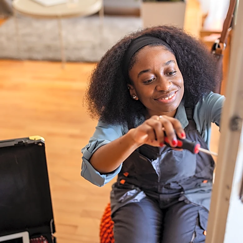 Easier Than A Screwdriver: The Rechargeable Alternative From Amazon