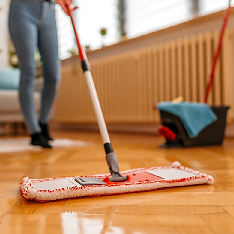 Is It Safe To Mix Dish Soap And Pine-Sol For Cleaning?