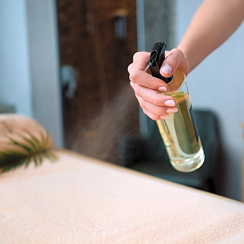 How To Repel Termites With A Smelly Oil They Can't Stand