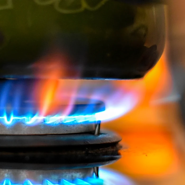 This Unrelated Home Appliance Could Cause The Flame On A Gas Stove To Have Odd Colors