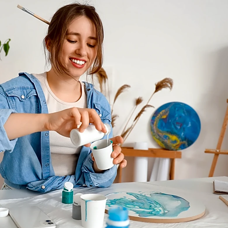 Keep Toilet Paper Rolls Out Of The Trash: Turn Them Into Sunflower Decor