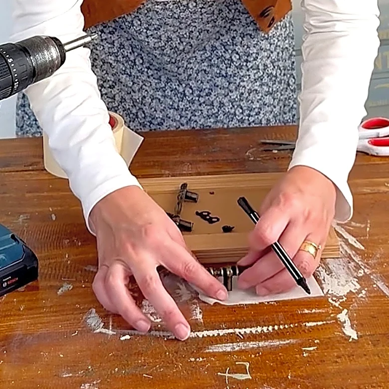 DIY The Cutest Towel Holder By Using An Old Picture Frame