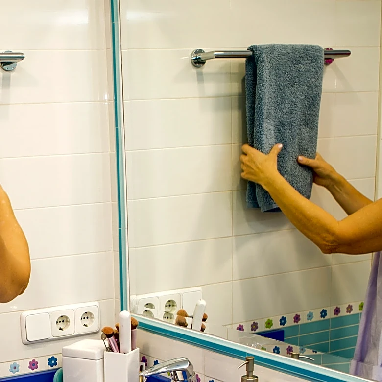 Goodbye Traditional Towel Racks: The Alternative From Home Depot That Adds Bathroom Storage