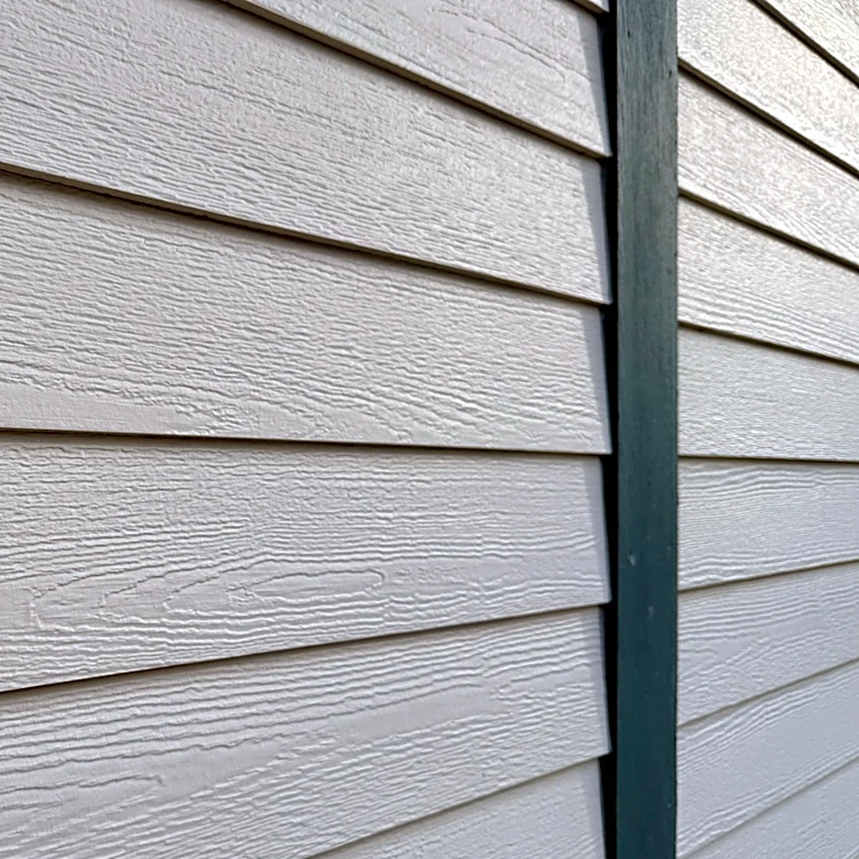The Easy-To-Use Tool From Amazon For Cleaning Vinyl Siding
