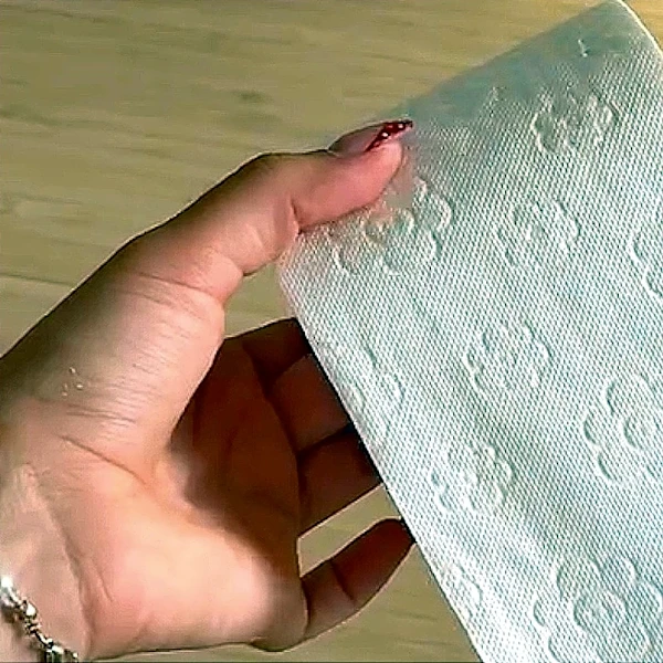 Woman Uses Toilet Paper To Transform Cardboard Into Orchid-Inspired Jewelry Storage