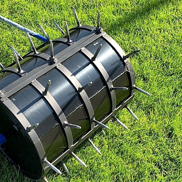 No More Manual Lawn Aerators: There's A Tool Specifically For Your Zero-Turn Mower