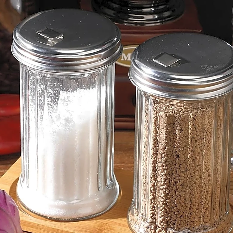 Create A 50s-Style Sugar Shaker Using A Clever Mason Jar Hack