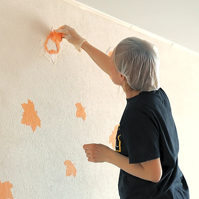 Skip The Stencils: Add A Beautiful Floral Design To Your Walls With This Impressive DIY
