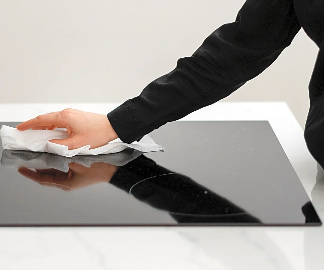 Easily Remove Residue From Glass Surfaces With A Handheld Amazon Find