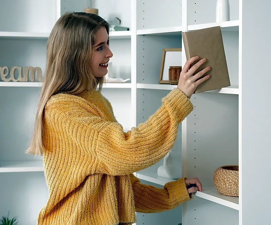 Replace The Bulky Bookshelf: The Versatile Alternative From Amazon That Folds Up & Stores Easily