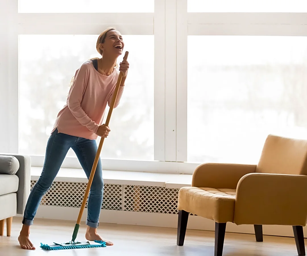 Don't Waste Money On Endless Refills, Amazon Has A Highly-Rated Answer To Swiffer Pads