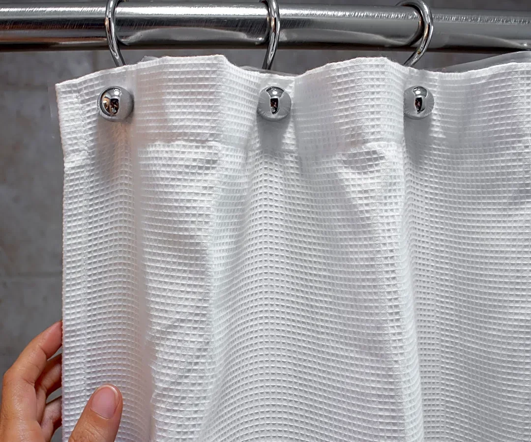 No More Boring Bathtub Curtain: The Chic DIY Alternative No One Will Guess You Made