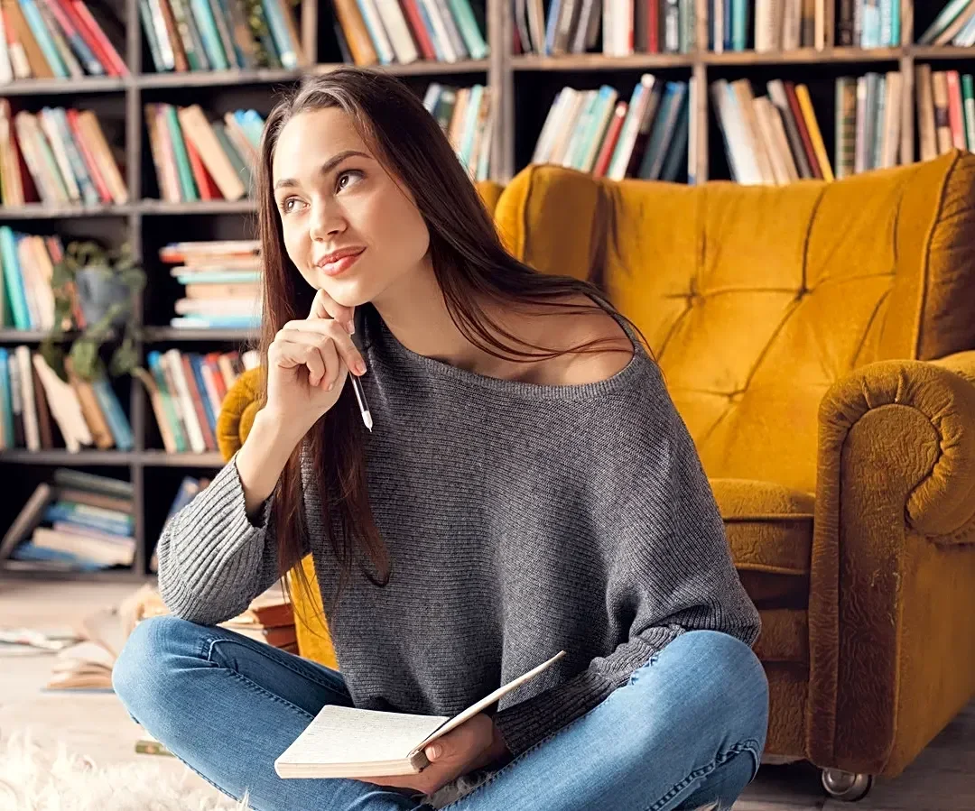 They Turned An Antique Wood Ladder Into A Rustic Bookshelf That Saves Floor Space
