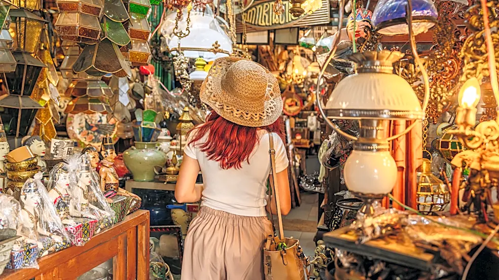 It Was Popular In The Early 1900s — Now It's The Pricey Pottery Lamp We Want For Table Decor