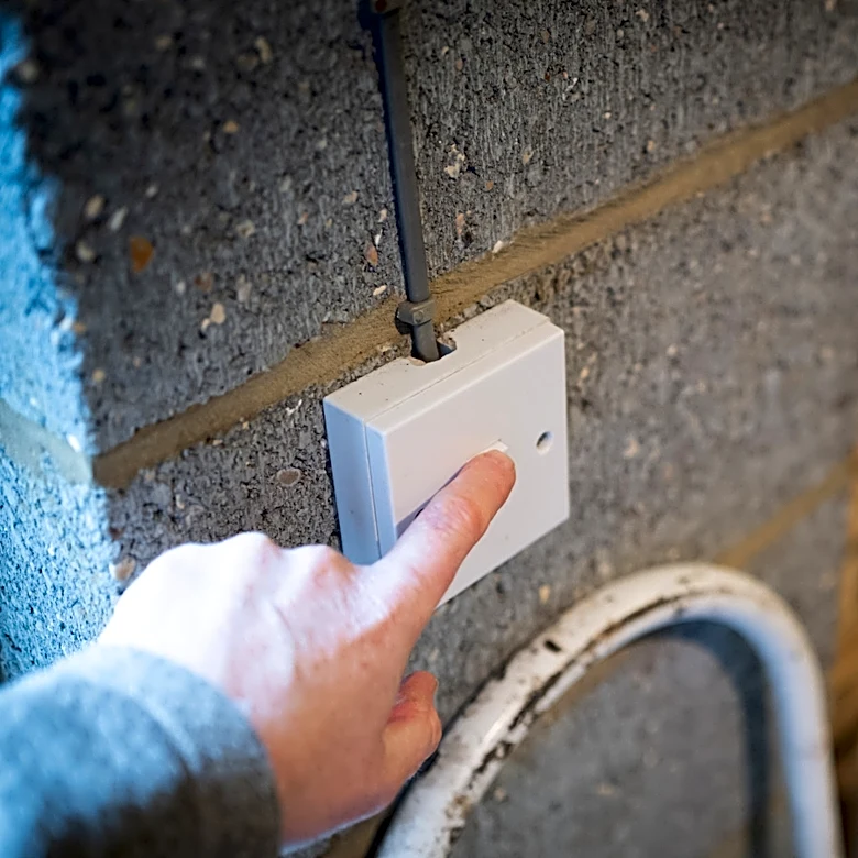 To Warm Up Your Garage During Cold Months, Start By Turning Off The Lights