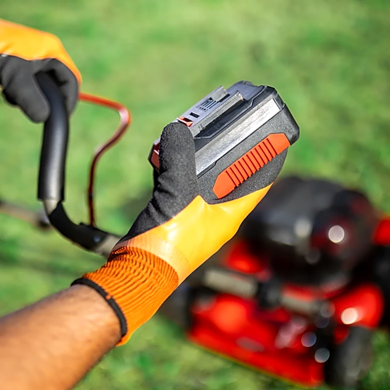 Battery-Powered Lawn Mowers: What Are The Disadvantages?
