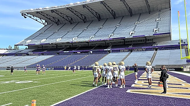 Wide receivers star at Washington football's 11th fall practice