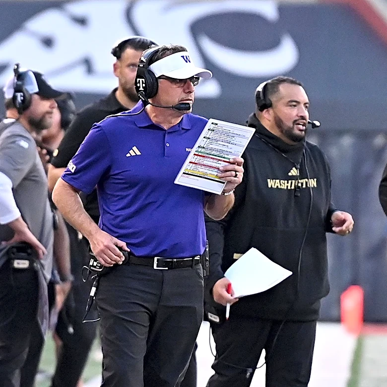 Fisch Discusses Challenges of Facing Third Different WSU Coach