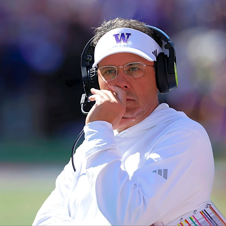 Washington football stands pat after Week One in US LBM Coaches Poll